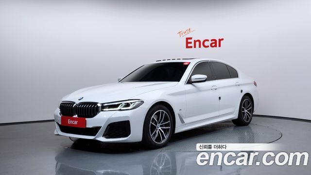 BMW 5-Series G30 523d M Sport - фото 0