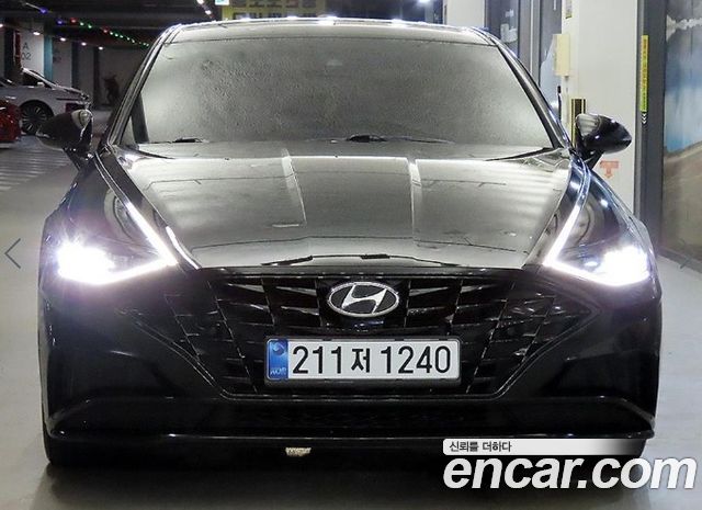 Hyundai Sonata DN8 2.0 Premium - фото 1