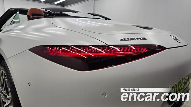 Mercedes-Benz SL-Class R232 AMG SL43 - фото 4