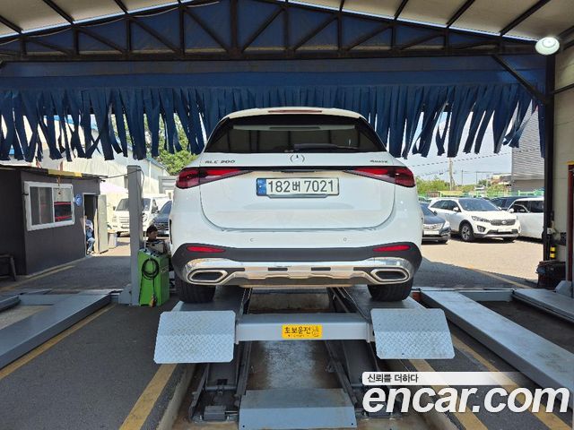 Mercedes-Benz GLC-Class X253 GLC300 4MATIC - фото 1