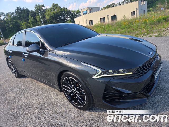 Kia K5 3-го поколения 2.0 Signature - фото 1