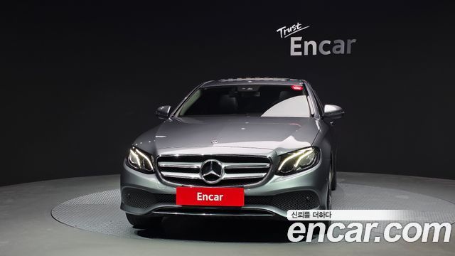 Mercedes-Benz E-Class W213 E300 Avantgarde - фото 2