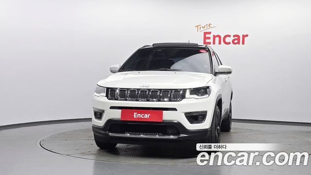 Jeep Compass 2-го поколения 2.4 Limitied AWD - фото 2