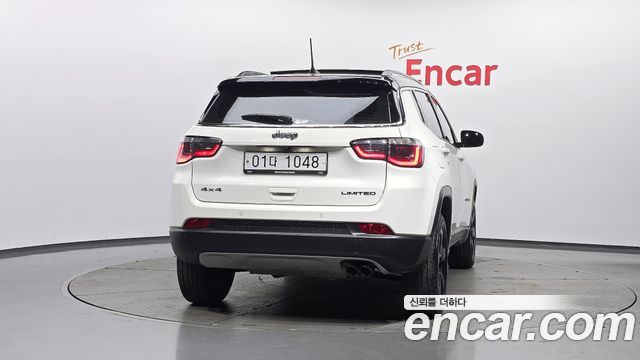 Jeep Compass 2-го поколения 2.4 Limitied AWD - фото 3