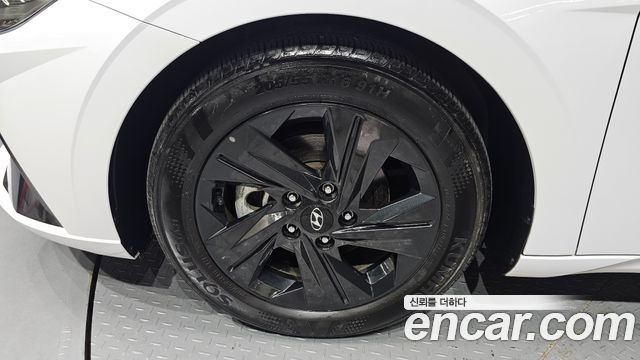 Hyundai Avante CN7 1.6 Modern - фото 4