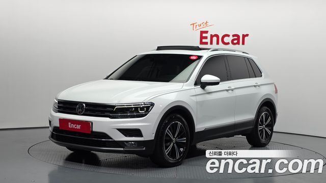 Volkswagen Tiguan 2-го поколения 2.0 TDI Prestige - фото 0