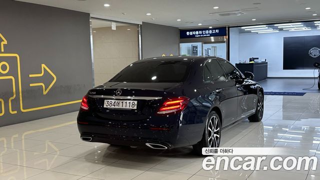 Mercedes-Benz E-Class W213 E250 Avantgarde - фото 3