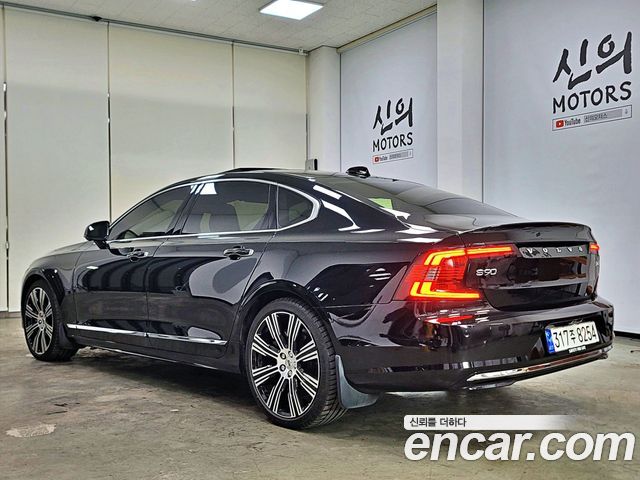 Volvo S90 B5 Ultimate Bright - фото 1