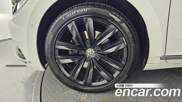 Volkswagen Arteon 2.0 TDI Prestige - фото 4