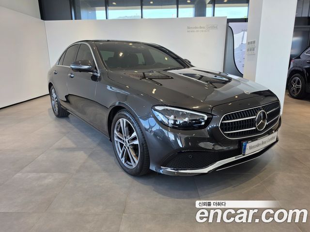 Mercedes-Benz E-Class W213 E250 Avantgarde - фото 1