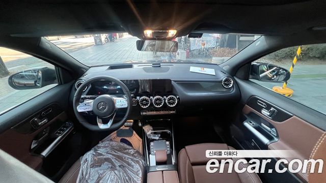 Mercedes-Benz GLA-Class H247 GLA250 4MATIC - фото 0