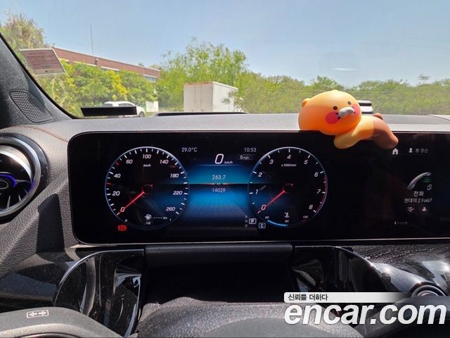 Mercedes-Benz GLA-Class H247 GLA250 4MATIC - фото 4