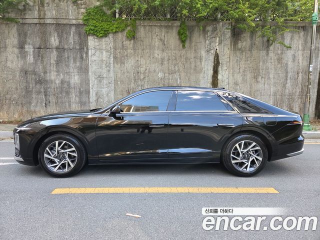 Hyundai Grandeur GN7 2,5 Gasoline 2WD Premium - фото 1