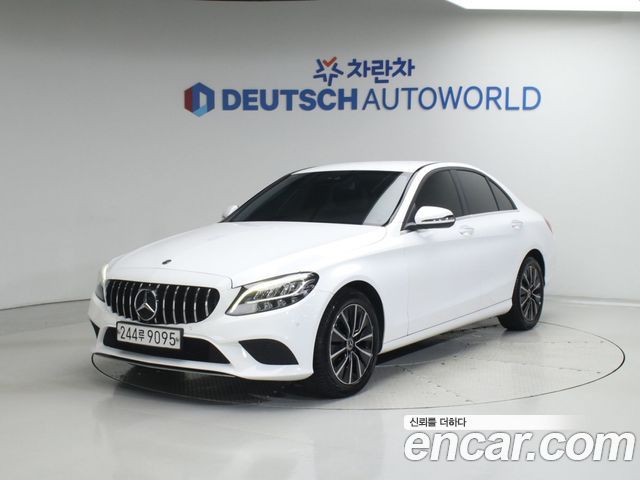Mercedes-Benz C-Class W205 C200 - фото 1