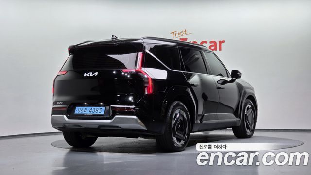 Kia EV9 Long Range 2WD Earth - фото 1