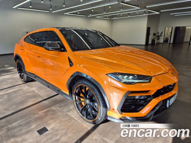 Lamborghini Urus 4.0 V8 - фото 1