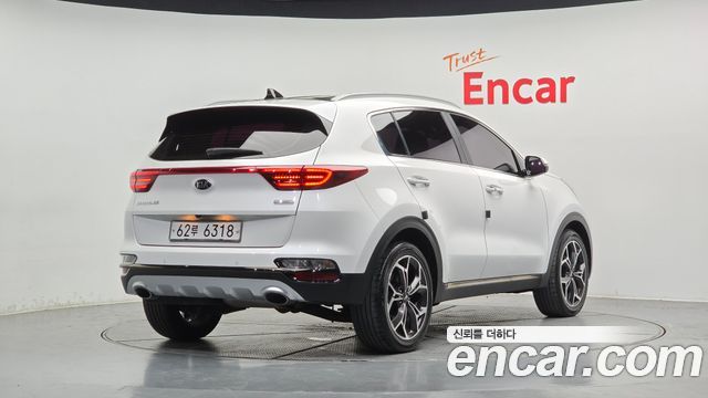 Kia Sportage Diesel 2.0 2WD Prestige - фото 1