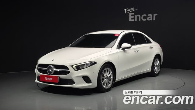 Mercedes-Benz A-Class W177 A220 Sedan - фото 0