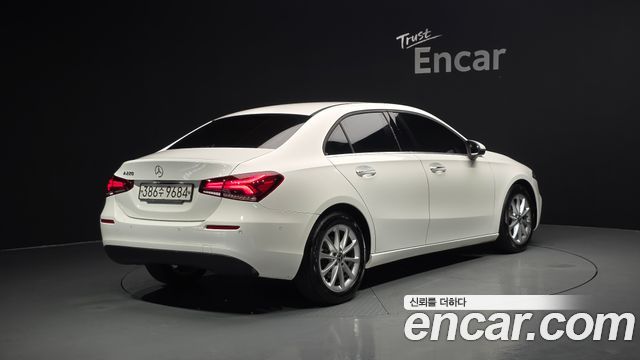 Mercedes-Benz A-Class W177 A220 Sedan - фото 1