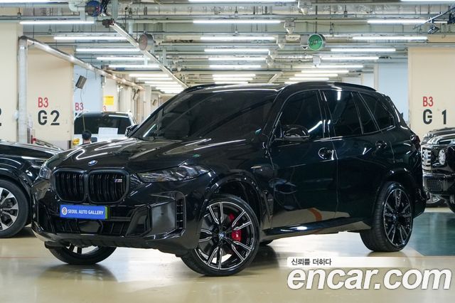 BMW X5 G05 M60i - фото 0
