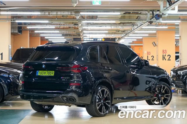 BMW X5 G05 M60i - фото 1