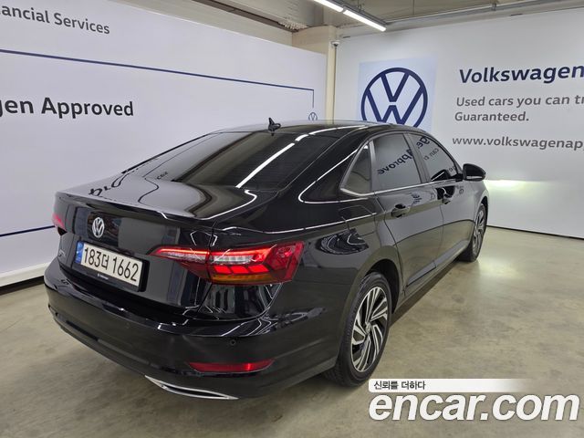 Volkswagen Jetta 7-го поколения 1.4 TSI Prestige - фото 1