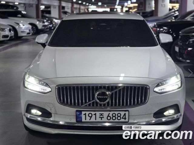 Volvo S90 B6 AWD Ultimate Bright - фото 0