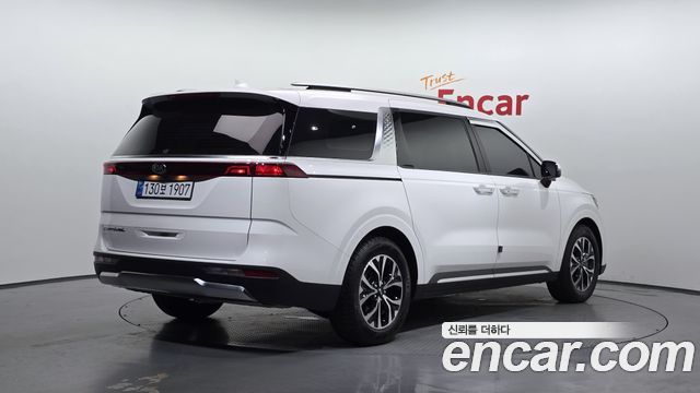 Kia Carnival 4-го поколения 9-Seater Noblesse - фото 1
