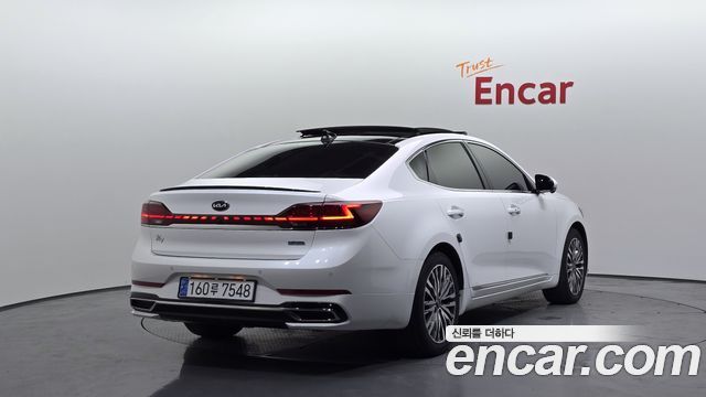 Kia K7 Premier, гибрид Signature - фото 1