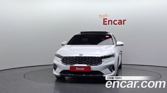 Kia K7 Premier, гибрид Signature - фото 2