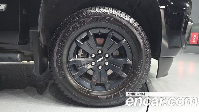 Chevrolet (GM Daewoo) Colorado 3.6 Z71-X Midnight 4WD - фото 4