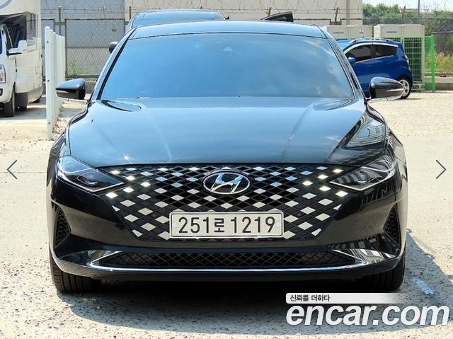 Hyundai Grandeur Новый IG, гибрид Premium - фото 1