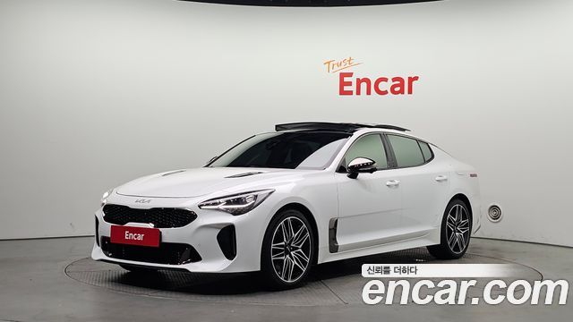 Kia Stinger 2.5 AWD Masters - фото 0