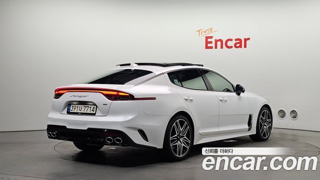 Kia Stinger 2.5 AWD Masters - фото 1