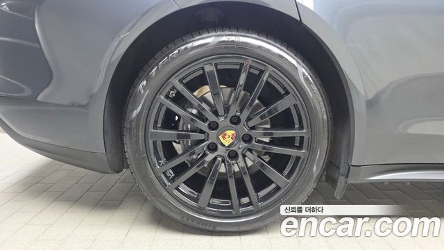 Porsche Panamera 3.0 AWD - фото 4