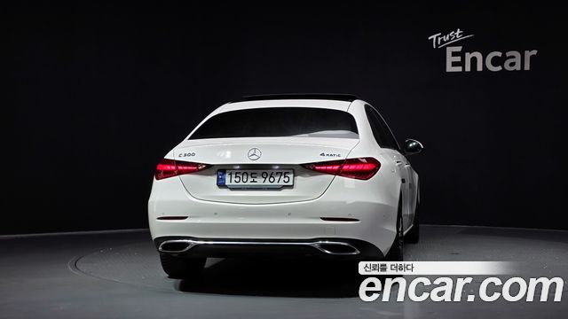 Mercedes-Benz C-Class W206 C300 4MATIC Avantgarde - фото 3