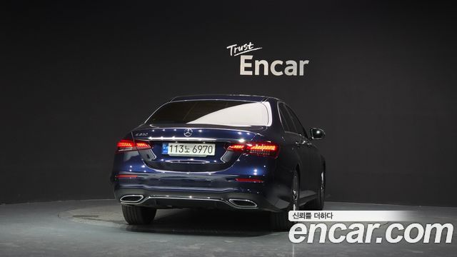 Mercedes-Benz E-Class W213 E250 AMG Line - фото 3