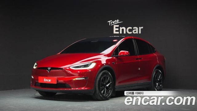 Tesla Model X AWD - фото 0
