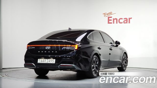 Hyundai Sonata DN8 2.0 Premium - фото 1