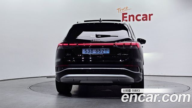 Audi Q4 e-tron F4 40 Premium - фото 3