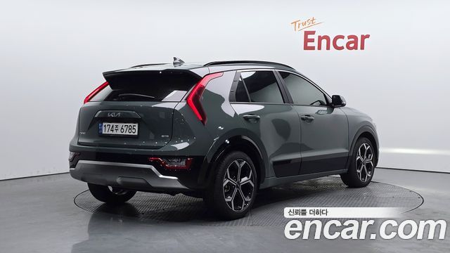 Kia Niro Совершенно новый Signature - фото 0