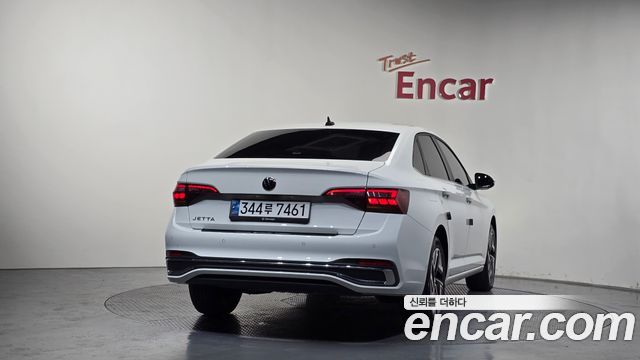 Volkswagen Jetta 7-го поколения 1.5 TSI Prestige - фото 3