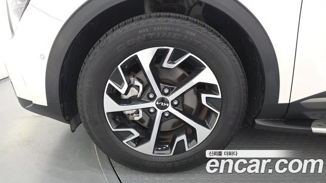 Kia Sportage 5-го поколения, гибрид Signature Gravity 2WD - фото 4