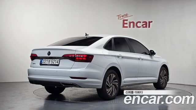 Volkswagen Jetta 7-го поколения 1.4 TSI Prestige - фото 1