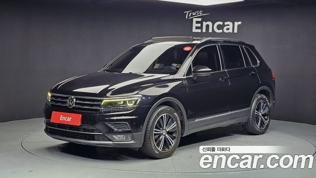 Volkswagen Tiguan 2-го поколения 2.0 TDI Prestige - фото 0
