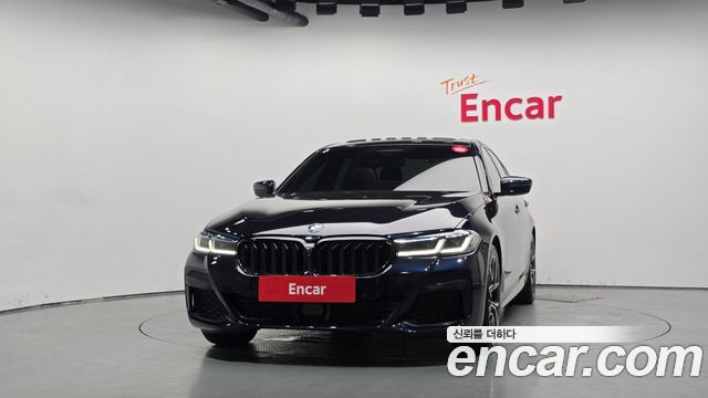 BMW 5-Series G30 530i M Sport Package - фото 2