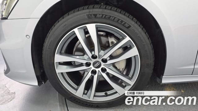 Audi A6 C8 45 TFSI Premium - фото 4