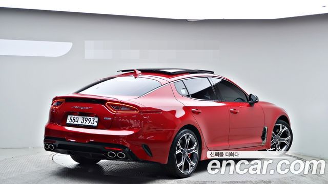 Kia Stinger 2.0 Turbo AWD Platinum - фото 1