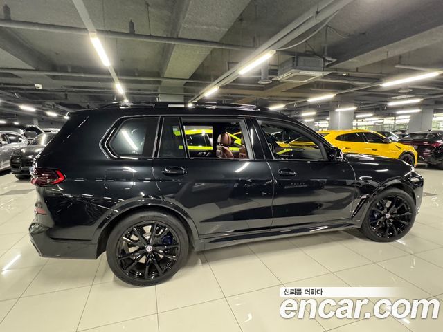 BMW X7 G07 M60i xDrive M sport 6STR - фото 1