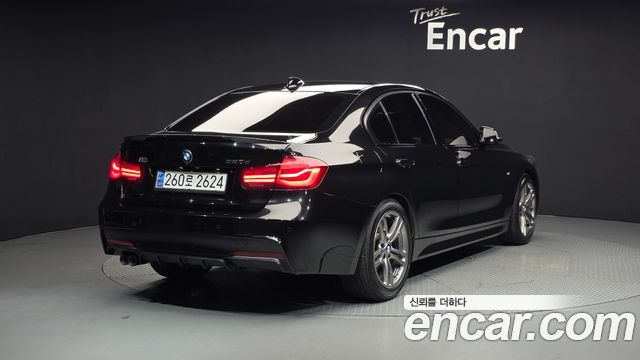 BMW 3-Series F30 320d M Sport Shadow - фото 1